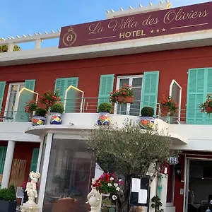 https://la-villa-des-oliviers.fr-provencehotel.com