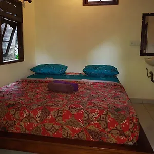 https://ojeks-homestay.ubudhotelsnow.com